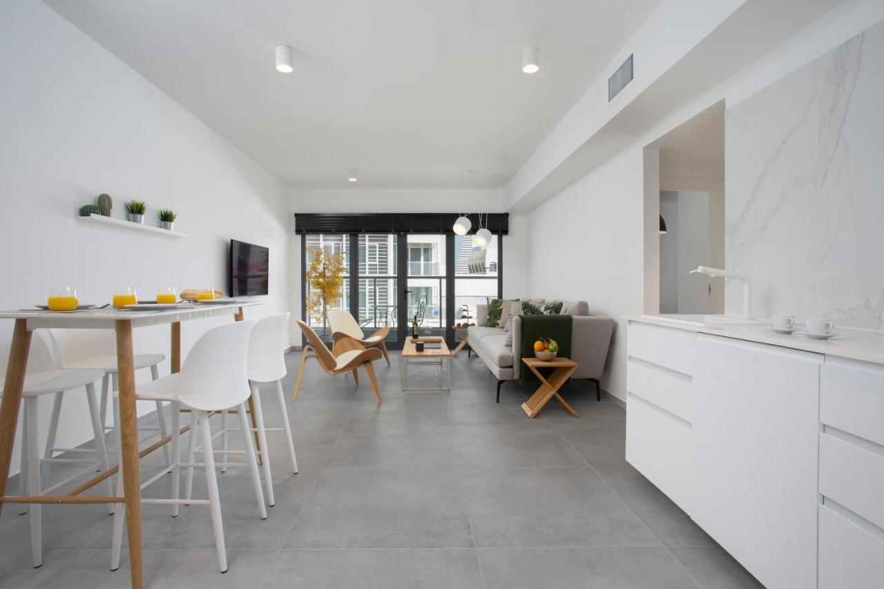 Apartment Modern 2br In Rothschild Boulevard By Holyguest
